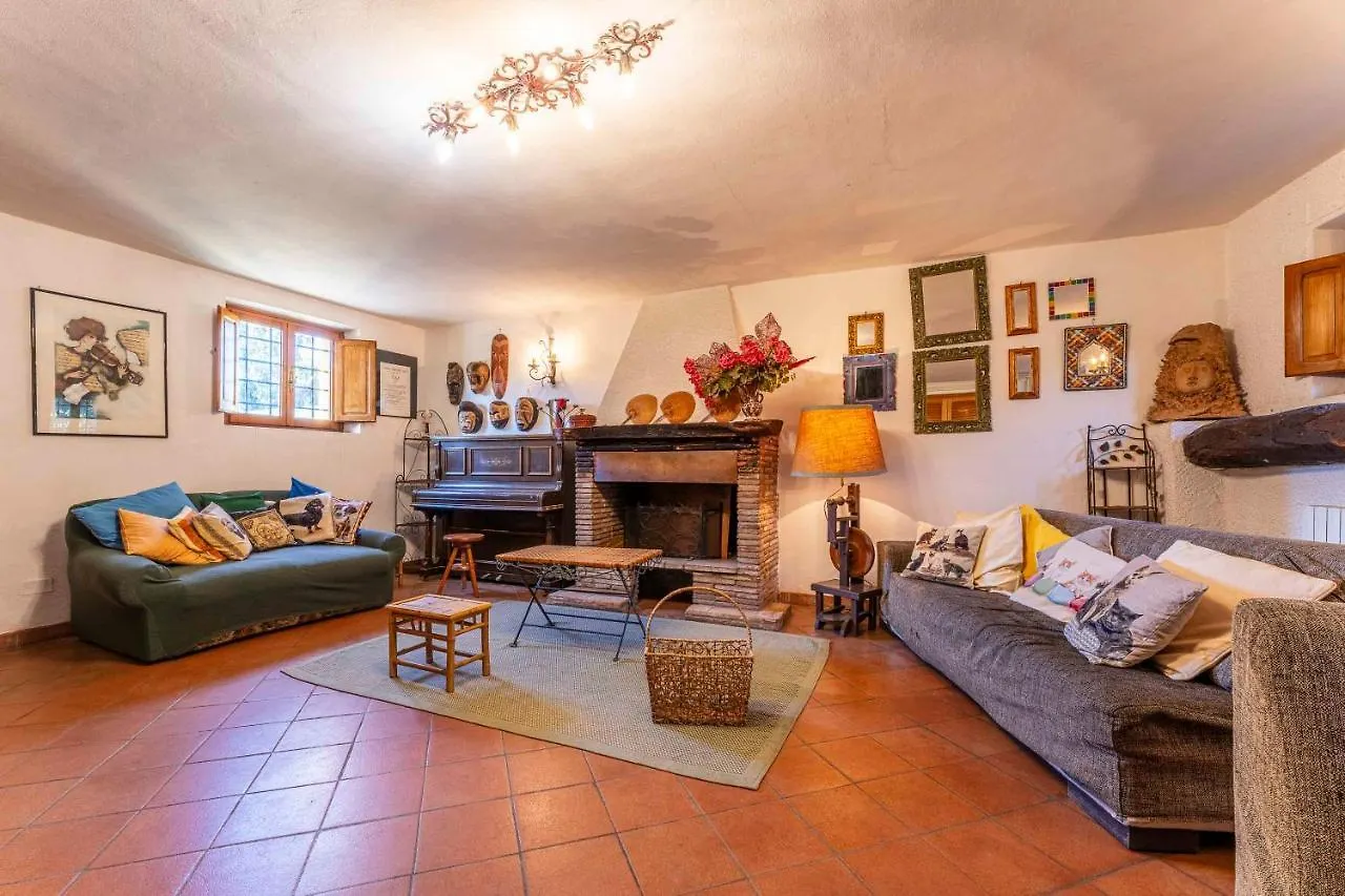 カマイオーレ Casale Il Farroヴィラ イタリア